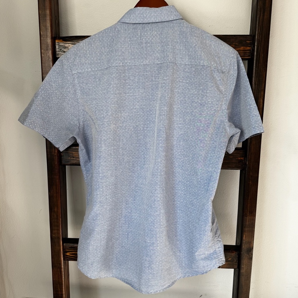 Stylish Blue Patterned Men's Button Down Shirt - image 4